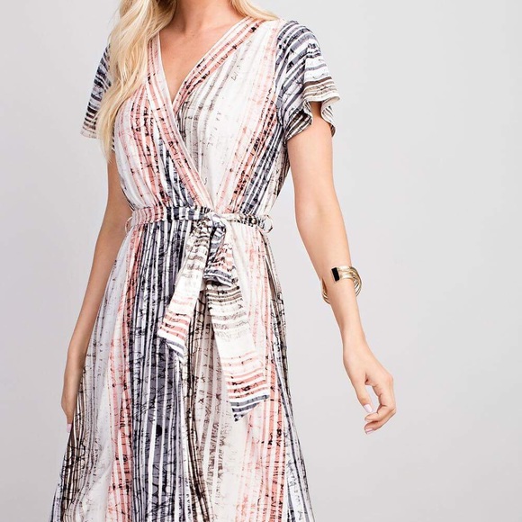 Gorgeous Striped Wrap Dress 👗Brand New WT - Picture 6 of 8